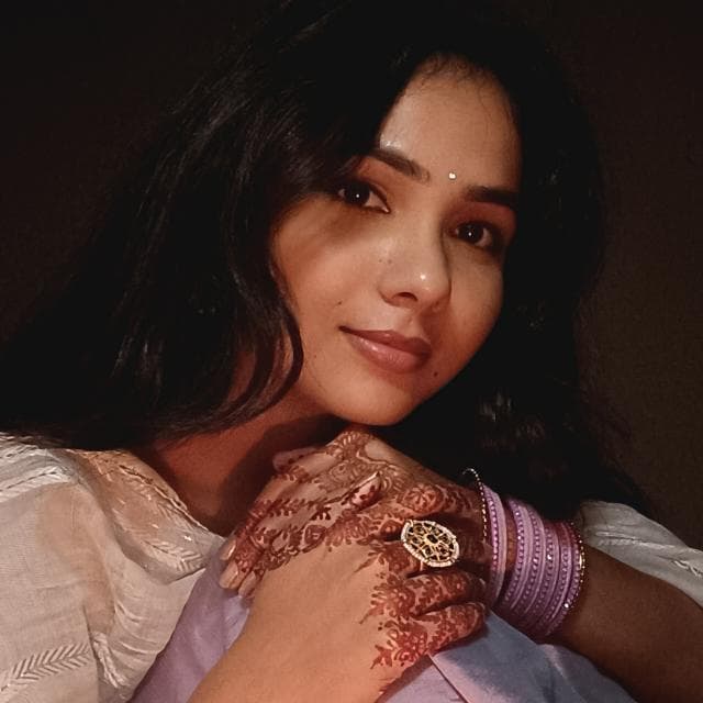 चाँदनी तिवारी