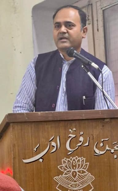 प्रकर्ष मालवीय ने कहा — गोपेश हमारे बीच एक लेजेंड की तरह