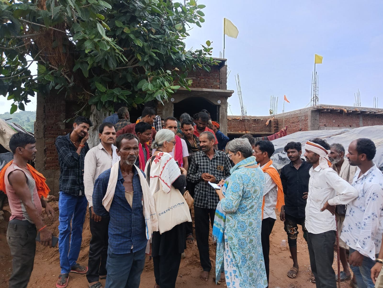 सीपीआई के प्रतिनिधिमंडल का केन-बेतवा नदी जोड़ परियोजना क्षेत्र का दौरा ---- इसे पुनर्वास नहीं, नर्कवास कहना चाहिए