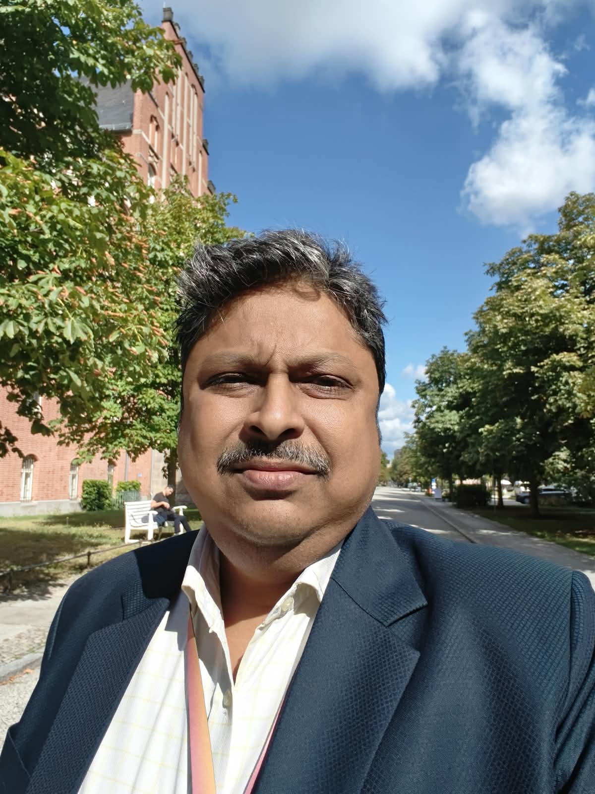 प्रो. विश्वंभर सिंह बने IMS-BHU के ईएनटी विभागाध्यक्ष, पहली अक्टूबर से तीन वर्षों के लिए सँभालेंगे कार्यभार