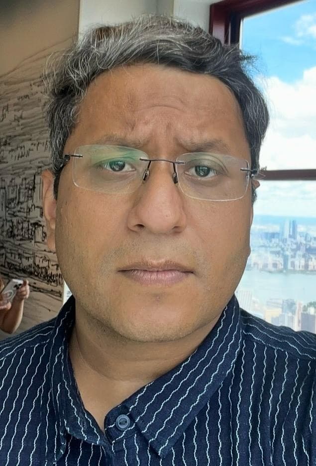 बीएचयू: हड्डी रोग विशेषज्ञ आलोक राय ने अमेरिका में पूर्ण की फेलोशिप